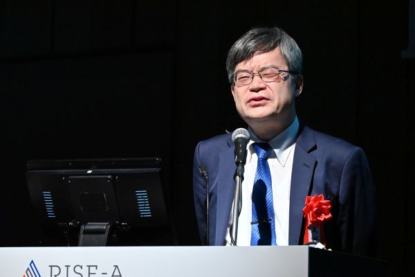 RISE-A理事長 天野浩