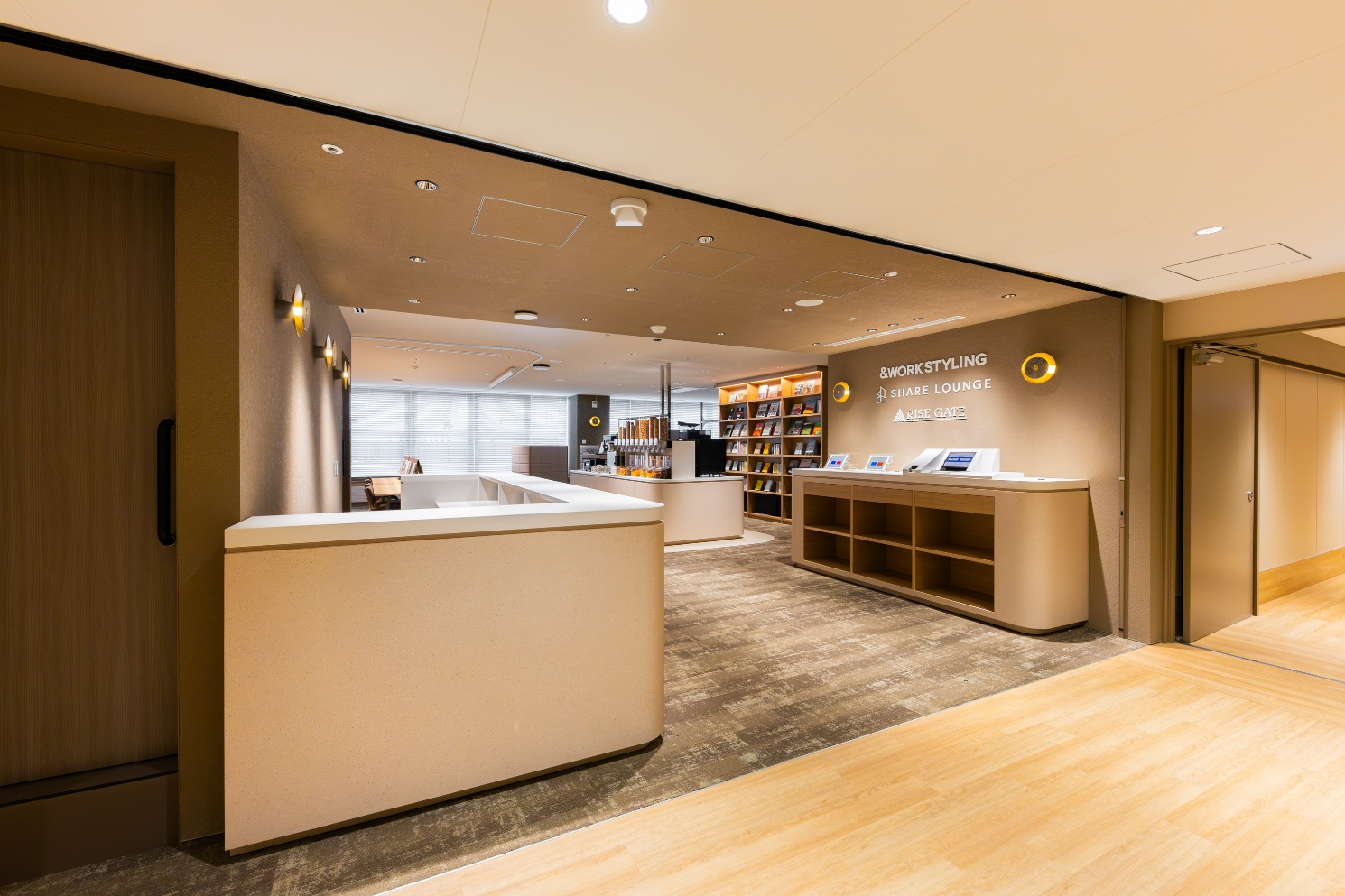 RISE GATE NEW CHITOSE AIRPORTエントランス